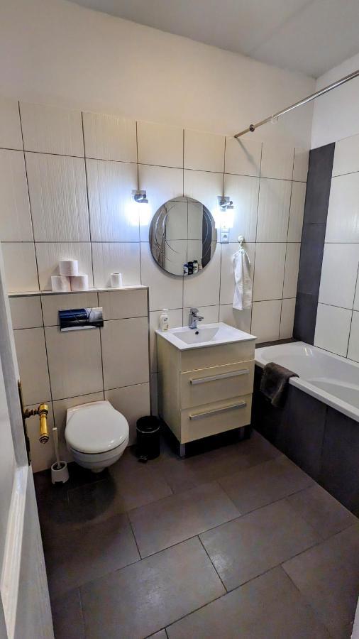 Freeparking - Great Synagogue Apartment, 2 Bedroom, 5 People ,wifi, Ac Apartment